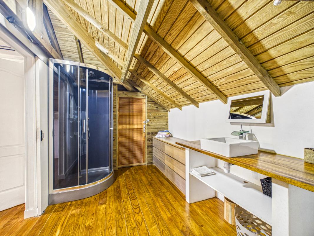 35.Location villa 8 personnes avec piscine et prxomité plage des Raisins Clairs